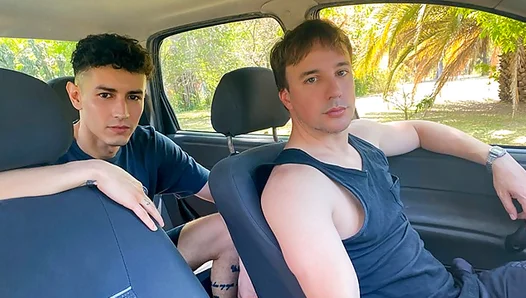 Twink Twins Hook Up With Their Horny Latino Cabbie In Back Seat – LatinTwinks 18+