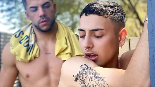 Hunk Cabbie Dominates Cute Passenger in Hot Park Encounter – UrielSimon 18+