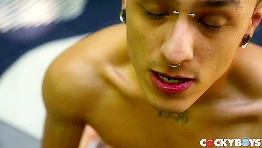 Mateo Clark Goes Wild — Hot Steamy Gay Sex Outdoors in the Sunshine – CockyBoys 18+