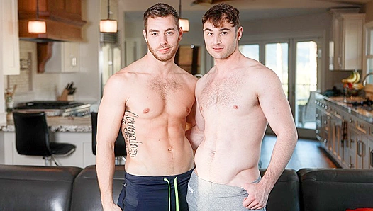 Neighboring Heat: Carter Woods Michael Bostons Intense Bareback Ride