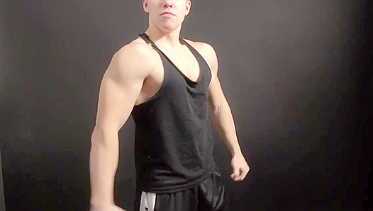 Ripped Muscle Stud Strips Down for Your Pleasure – EastBoys Seduction