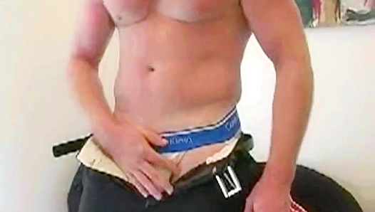 Marks Hot Maneuvers Spark Desire – Intense Mature Gay Encounters Over 30