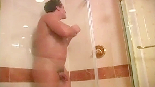 Soapy Hands, Hot Stamina: Raymes Steamy Solo Workout – Mature Gay Men 30+