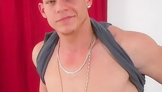 Feral Cuban Twink Takes Himself Apart Sucking Fisting Hard – CircleJerkJunkies