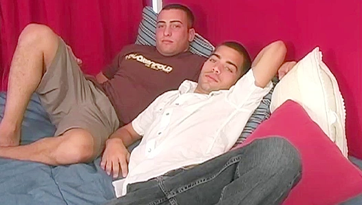 Rex Keegan Gets Hard — Steamy Group Masturbation Action – GayPornChat 18+
