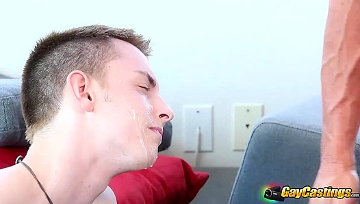 His Audition Climaxes with a Steamy, Splashed Facials – GayRoom 18+