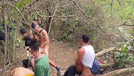 Steamy Forest Encounter: Wild Sex With Hung Strangers Among the Trees – GayPornForest 18+