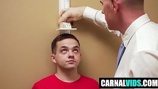 Dr. LeGrand Explores Rivers Tight Heat with a Thick Medical Probe – GayPornMD 18+