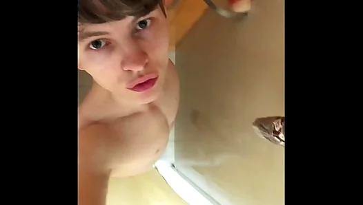 Jacked Jock Pumps His Thick 9 Cock in Locker Room — Explosive Load