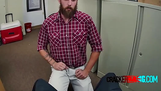 Bearded Beauty Sucks Massive Black Dick Like a Pro – Hot Gay Oral Fixation