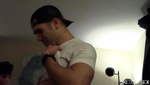 Hunting for Thick Cock in Shadowy Alleyways – Dumpster Dip 18+