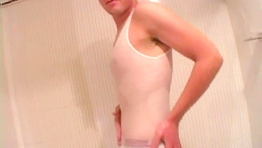Nicholas Starrs Hot Solo tease: Slow Showdown On Sheets – BoyzParty