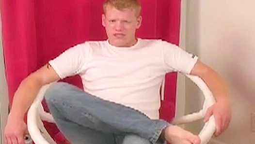 Chris Burg Goes Wild in Hot Group Jerk Session – GayPornRage 18+