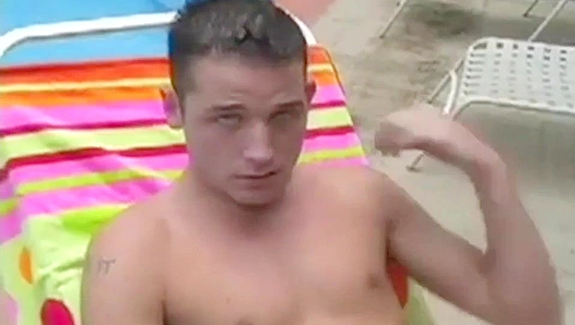 Jacking Off Outside: Drews Massive Hard-On Gets Attention – Outdoor Gay Fun 18+