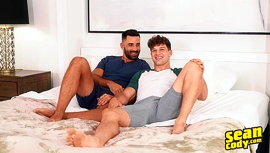 Passionate Missionary Ride – Brunette Beauty Takes It Deep from Levi Brysen – SeanCody