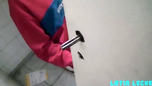 Hot Heavy Latino Encounter: Passion Ignites Fast – LatinLeche 18+