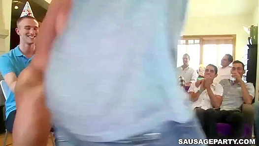 Steamy Strip Session Turns into Wild Blowjob Orgy – HornySauce 18+