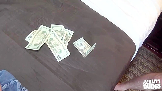 Straight Guy Screams as Massive Cock Stretches His Virgin Ass – 18+