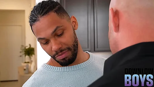 Craving Secret Touches: Tony Devours Brocks Huge Package – GayPornXL 18+