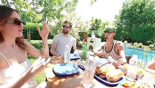 Benjamin Blue Tempts Stepdad in Steamy Backyard Encounter – Naughty Gay Tryst 18+