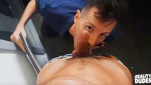 Sean Peek Eddie Rabbit Heat Up the Office – Hardcore Action – RealityDudes