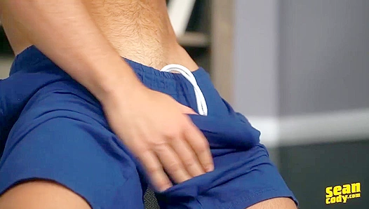 Eltons Tight Ginger Ass Hard Cock Fully Exposed – SeanCodyX