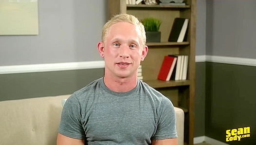 Jeremie the Blonde Beast Fucks Himself Raw — Extreme Solo Fist Scene – SeanCodyX