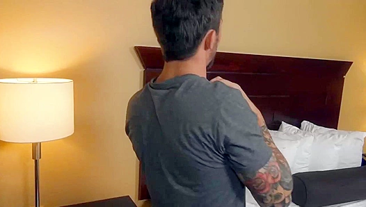 Swallowing Landons Massive Load: An eager Young Bottom Takes Everything – STR8 CHASER POV
