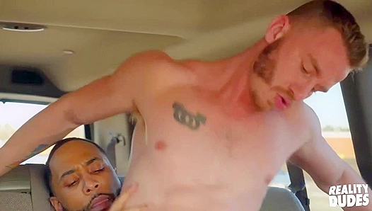 Hunk Jaxx Gives In To Mac Savages Hot Gay Seduction – 18+