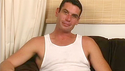 Scotts Ripped Tank Clings as Massive Bulge Bows Out — Unbelievable Load! – GayPics18+