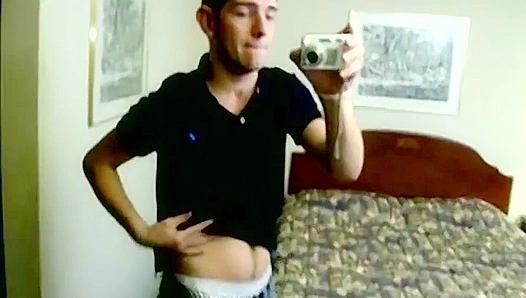 Justins Hot Secret Revealed — Naughty Stud Bares All With Swagger – 18+