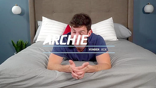 Hard Hung: Fresh Meats Steamy Solo Workout – SeanCodyGay 18+