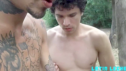 Radison Freddy Kendros Go Wild in Steamy Outdoor Threesome – 18+