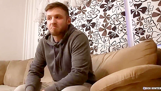 Bearded Muscle Twink Gets Pounded Hard in Intense Bareback Scene – XXX Gay