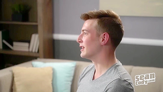 Kurt Goes Solo, Stretching His Tight Hole Deeper Than Ever – SeanCody