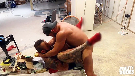 Hard Raw Passion: Two Hot Amateurs Fuck Like Crazy – RealityDudes 18+