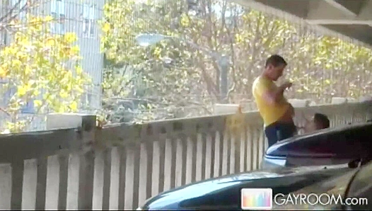Starving Twink Gobbles Huge Cock Deep in Shadowy Alley – Gay XXX