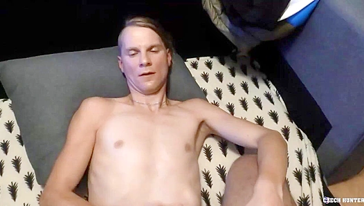 Hot Czech Twinks Heat Things Up With Steamy Bareback Action – XXX Gay