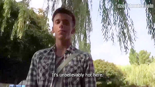 Slender Czech Twink Gapes for Massive Load Outside – Wild Bareback Action 18+