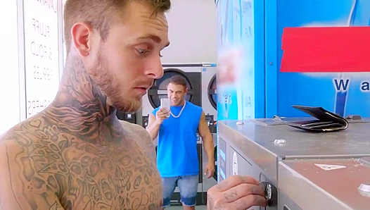 Draven Navarro Gets Pounded Hard by Huge-Cocked Brian Michaels – RealityDudes