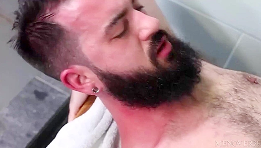 Monty Musclebear Takes Control: Steamy Over-30 Domination with Colton Scott – Hot Gay Porn