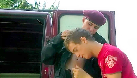 George Michael Meets Jos Manuel: Hot Kink Fuels Their Passion – Staxus GAY PORN