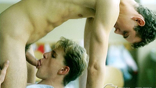 Hung Hans Koloman Gives In To Desire With Massive-Cocked Milos Janek – XXX